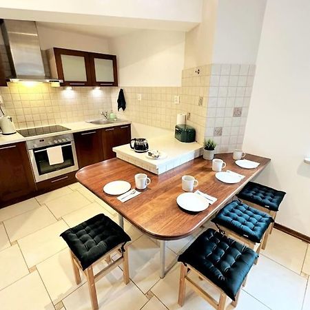 Exclusive Penthouse Near Citycenter 120M2 +Netflix Krakau Buitenkant foto