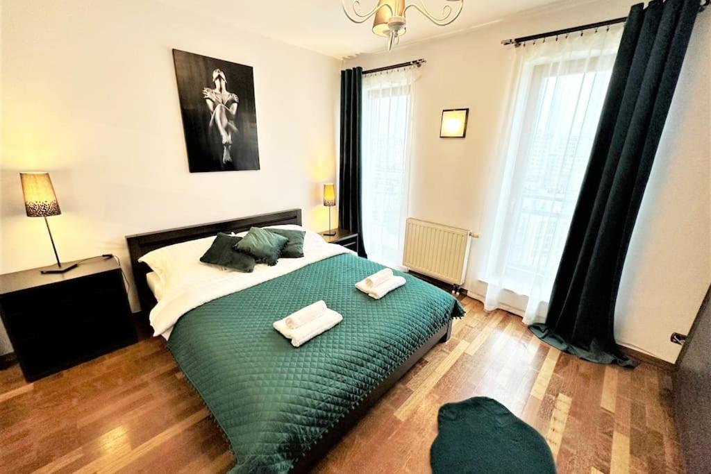 Exclusive Penthouse Near Citycenter 120M2 +Netflix Krakau Buitenkant foto
