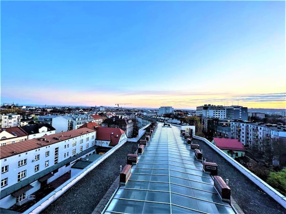 Exclusive Penthouse Near Citycenter 120M2 +Netflix Krakau Buitenkant foto