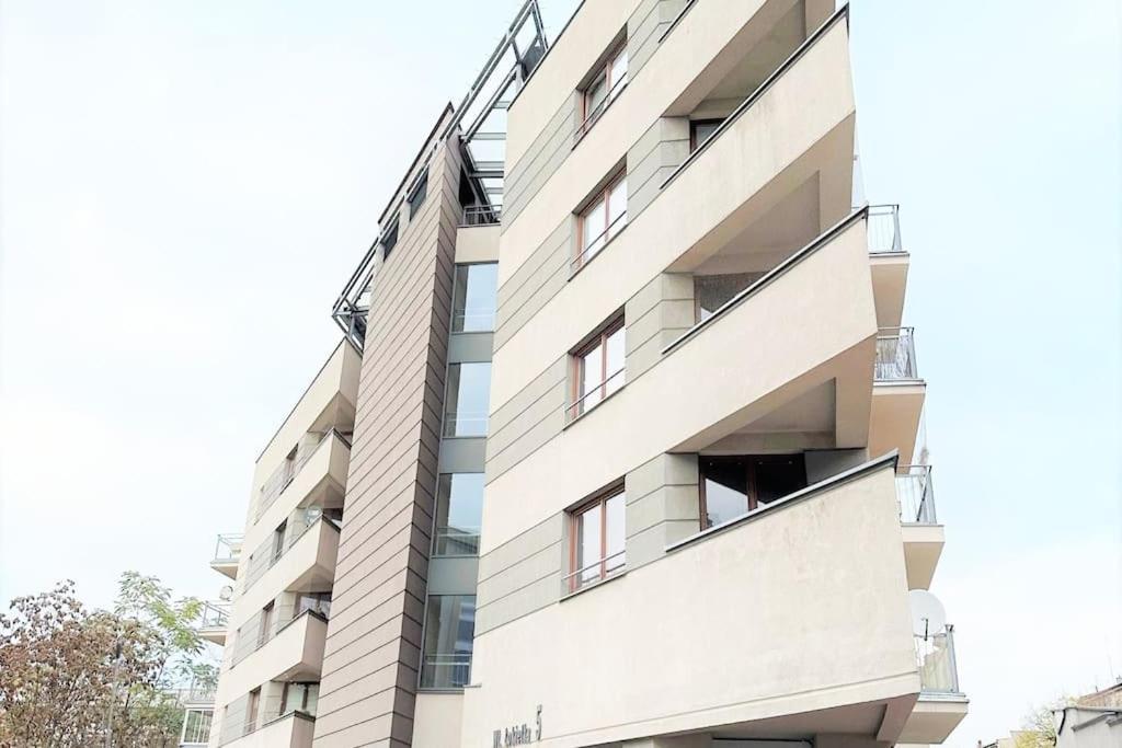 Exclusive Penthouse Near Citycenter 120M2 +Netflix Krakau Buitenkant foto