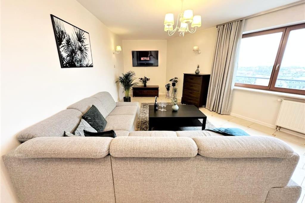 Exclusive Penthouse Near Citycenter 120M2 +Netflix Krakau Buitenkant foto