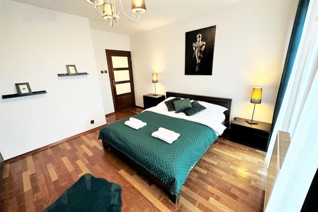 Exclusive Penthouse Near Citycenter 120M2 +Netflix Krakau Buitenkant foto