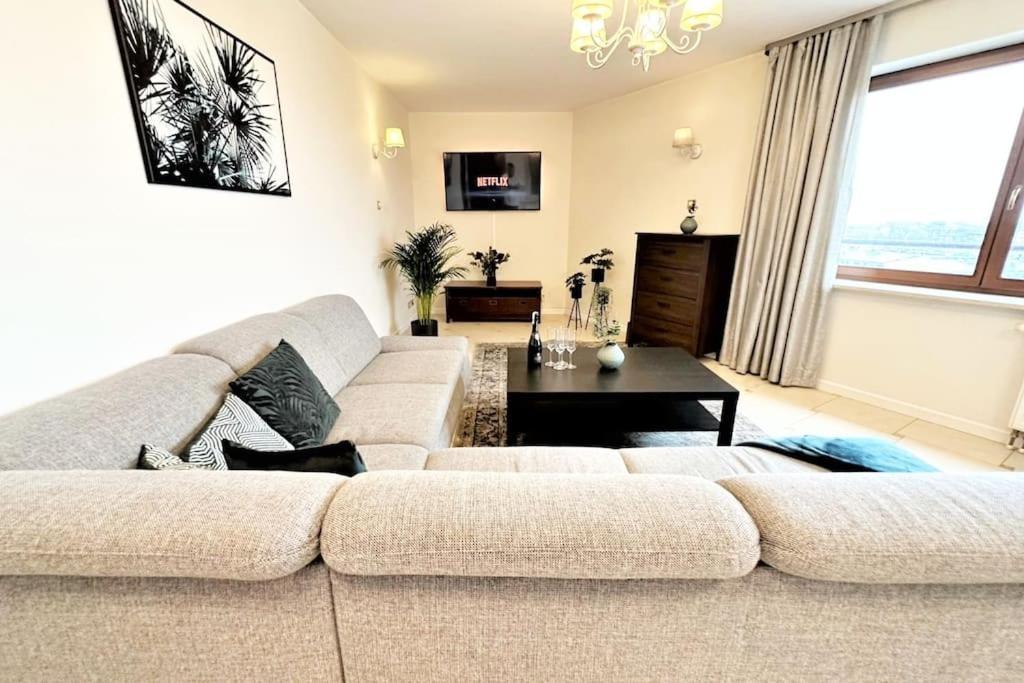 Exclusive Penthouse Near Citycenter 120M2 +Netflix Krakau Buitenkant foto